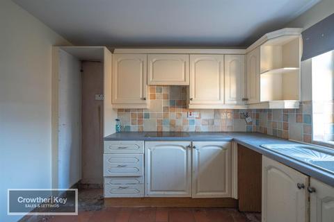 3 bedroom semi-detached house for sale, Cross Street, Buxton