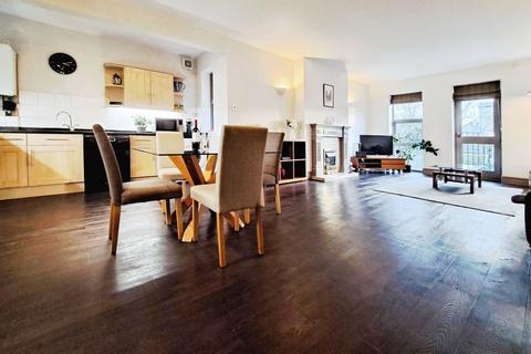 2 bedroom flat for sale, Parsonage Road, Withington, Greater Manchester, M20