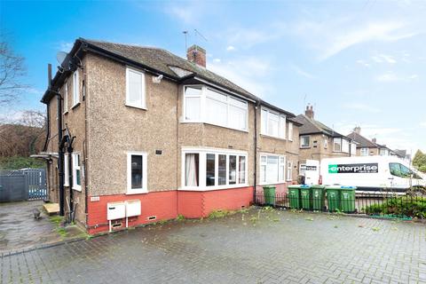 2 bedroom maisonette for sale, Eversley Avenue, Bexleyheath, Kent, DA7