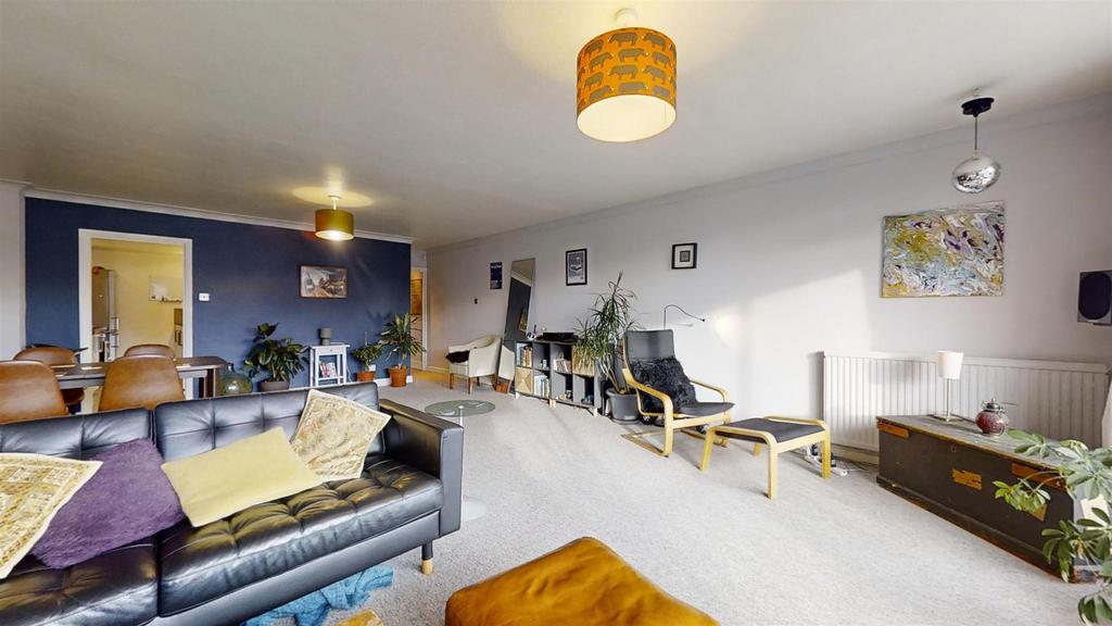 12-Graham-Court-Graham-Road-S10-3 DX-12062024 17072