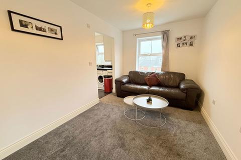 2 bedroom flat for sale, Snitterfield Drive, Shirley