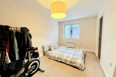 2 bedroom apartment for sale, Midlothian Court, Worsdell Drive, Gateshead