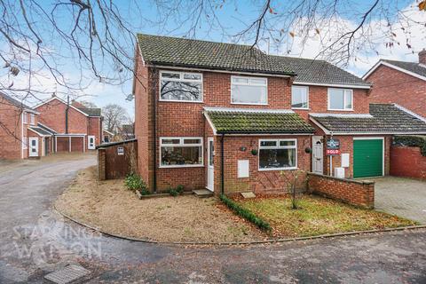 4 bedroom semi-detached house for sale, Nursery Close, Acle, Norwich