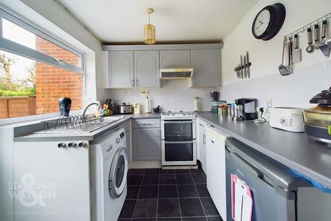 4 bedroom semi-detached house for sale, Nursery Close, Acle, Norwich