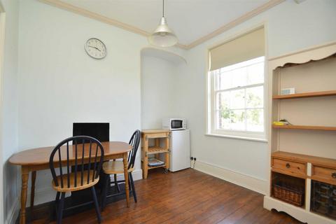 1 bedroom townhouse for sale, Wyle Cop, Shrewsbury