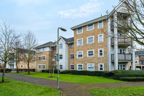 2 bedroom flat for sale, Sunbury-on-Thames,  Surrey,  TW16