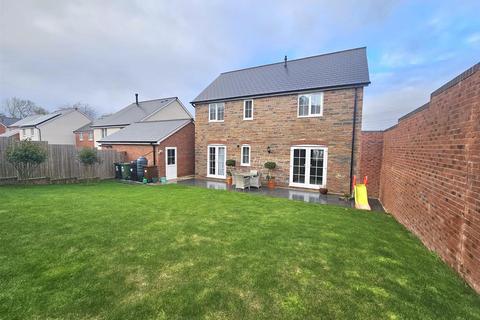 4 bedroom detached house for sale, Willow Walk, Lea, Ross-On-Wye