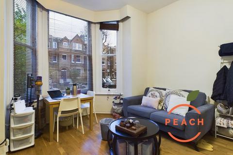 1 bedroom apartment to rent, Brondesbury Villas, London NW6