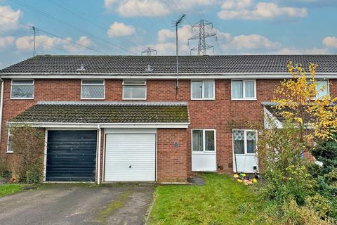 3 bedroom terraced house for sale, Lanes Close, Wombourne, WV5