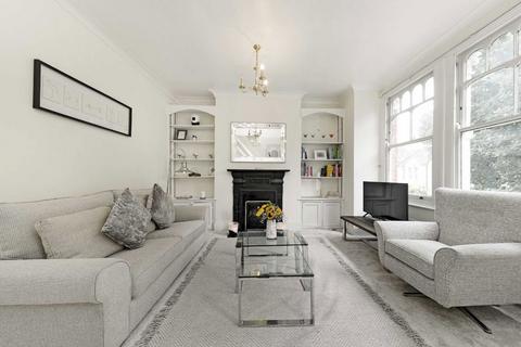 3 bedroom flat for sale, Adelaide Grove, London W12