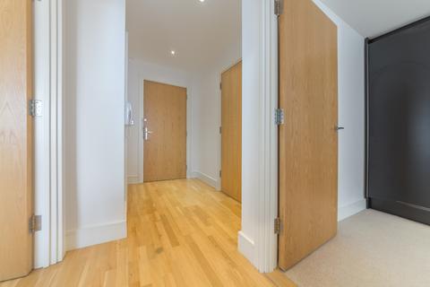 2 bedroom apartment to rent, Dowells Street, London SE10