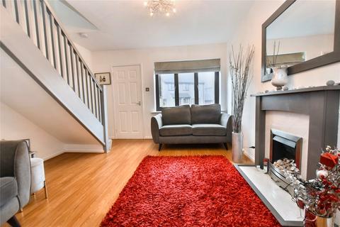 2 bedroom end of terrace house for sale, Weavers Croft, Pudsey, West Yorkshire