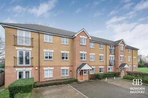 2 bedroom apartment for sale, Heathside Close, Newbury Park