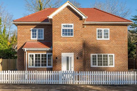 5 bedroom detached house for sale, Wooburn Green,  Buckinghamshire,  HP10