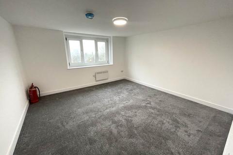 3 bedroom flat to rent, Queens Road, Brighton, East Sussex