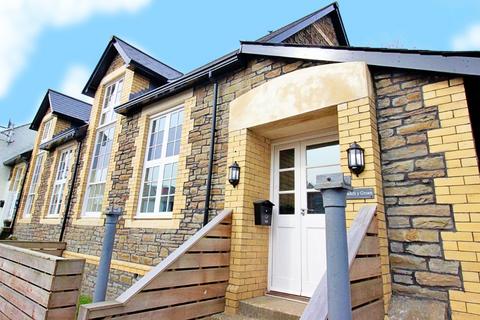 2 bedroom semi-detached house to rent, Cambrian House, Old School Lane, Pontypridd CF37