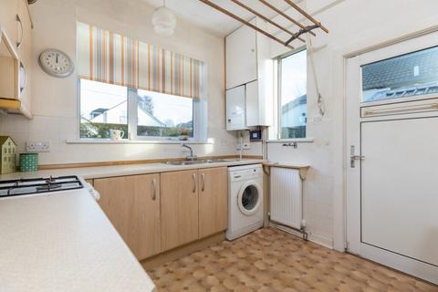 33 Lothian Drive, Clarkston, Glasgow, G76 7NA