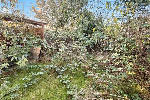 56 Eastham Crescent, Brentwood, CM13 2ET