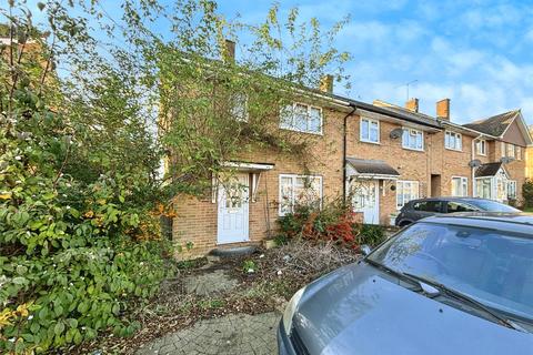 56 Eastham Crescent, Brentwood, CM13 2ET