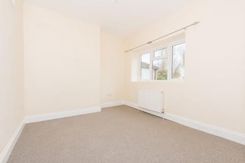 1 bedroom flat to rent, Fentiman Road, London SW8