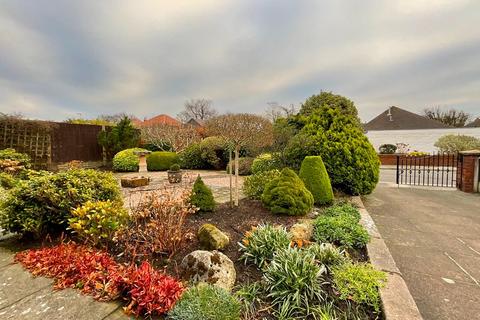 2 bedroom detached bungalow for sale, Bamber Gardens, Southport PR9