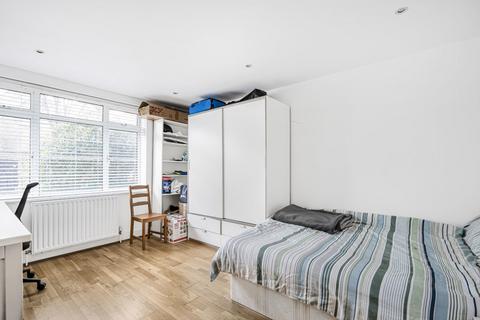 2 bedroom apartment to rent, Osier Street, Stepney Green, London, E1