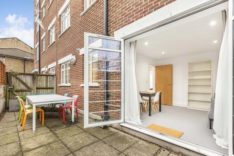 2 bedroom apartment to rent, Osier Street, Stepney Green, London, E1