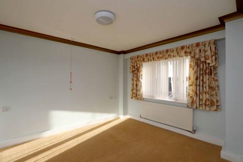 2 bedroom retirement property for sale, Lord Street, Southport PR8