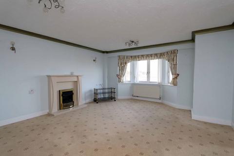 undefined, Lord Street, Southport PR8
