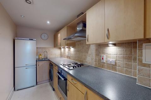 2 bedroom apartment to rent, Kingswood Court, Hither Green, London, SE13