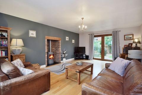 4 bedroom detached house for sale, Fromes Hill, Ledbury, Herefordshire