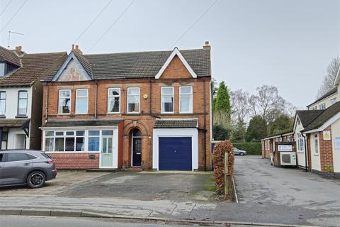 4 bedroom semi-detached house for sale, London Road, Coalville LE67