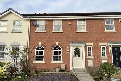 4 bedroom terraced house to rent, Hermitage Way, Lytham St. Annes, Lancashire