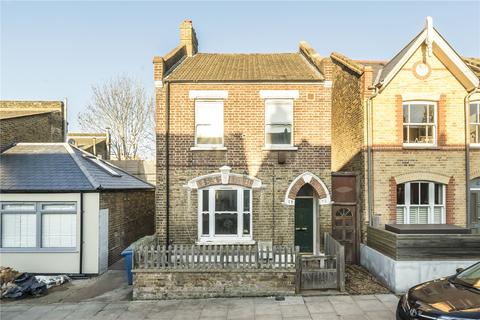 3 bedroom detached house for sale, Hichisson Road, Nunhead, SE15