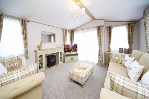 2 bedroom lodge for sale, Hambleton, Lancashire, FY6