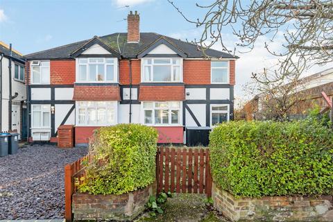 2 bedroom maisonette for sale, Abbott Avenue, Raynes Park SW20