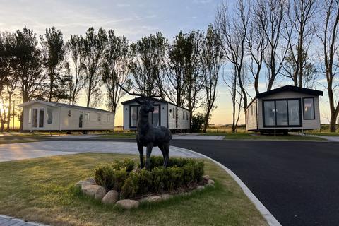 2 bedroom lodge for sale, Poulton-le-Fylde, Lancashire, FY6