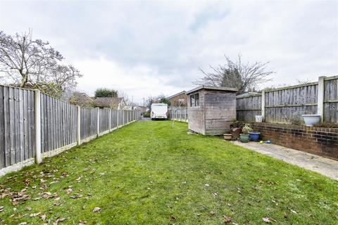 3 bedroom semi-detached house for sale, Foljambe Avenue, Walton, Chesterfield