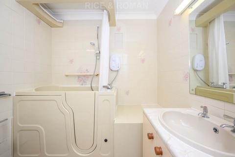 undefined, Galsworthy Road, Kingston Upon Thames KT2