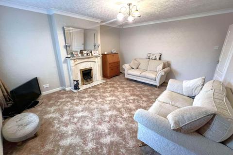 2 bedroom bungalow for sale, St. Johns Avenue, Thornton FY5