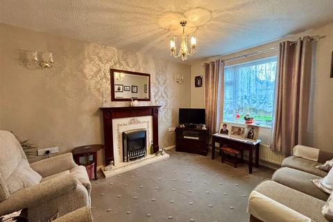 2 bedroom house for sale, Ollersett Avenue, High Peak SK22