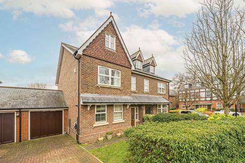 5 bedroom semi-detached house for sale, Hornbeam Gardens, New Malden KT3