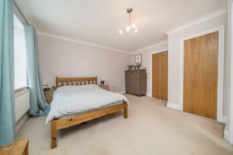 5 bedroom semi-detached house for sale, Hornbeam Gardens, New Malden KT3