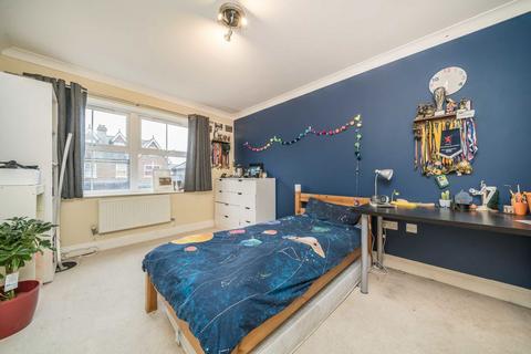 5 bedroom semi-detached house for sale, Hornbeam Gardens, New Malden KT3