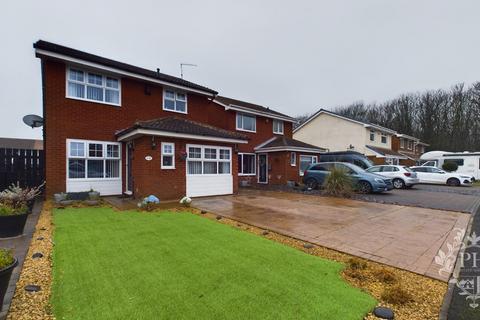 3 bedroom detached house for sale, Needles Close, Redcar