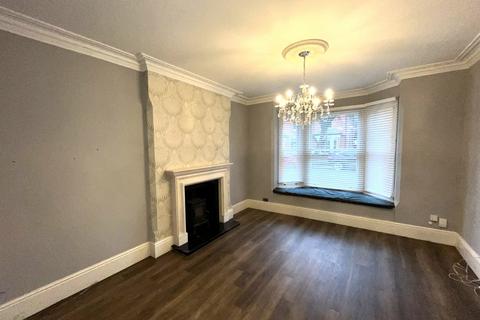 3 bedroom terraced house to rent, Ella Road, West Bridgford, Nottingham, Nottinghamshire, NG2