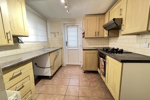 2 bedroom end of terrace house for sale, Dowlais Street, Aberdare CF44