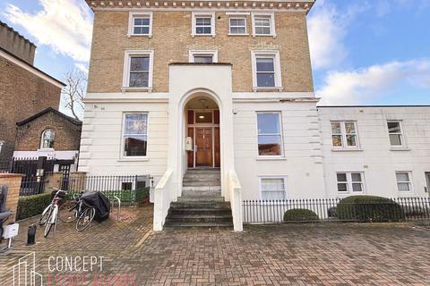 1 bedroom apartment to rent, Kings Avenue, Clapham, SW4