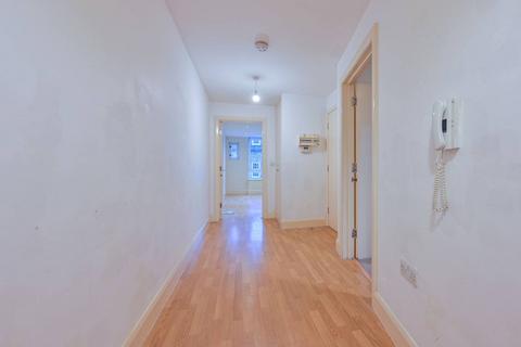 1 bedroom flat for sale, Clarendon House, Kingston, Kingston upon Thames, KT2