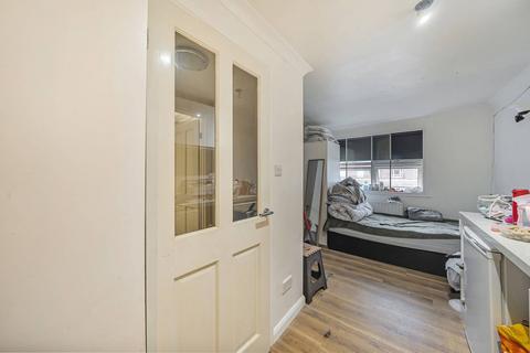 Studio for sale, Morden Road, South Wimbledon, London, SW19